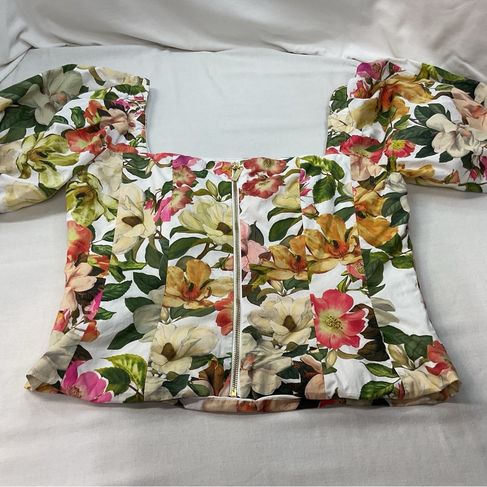 Antonio Melani Women's White/Green Floral Square Neck Pufffy Sleeves Top, Size 8 - Picture 7 of 7